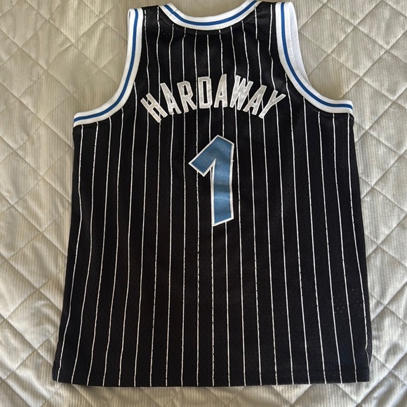 Mitchell & Ness Black and White Orlando Magic Jersey - Picture 7 of 8